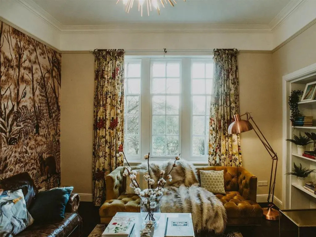 Fern Forest House- Uk31047