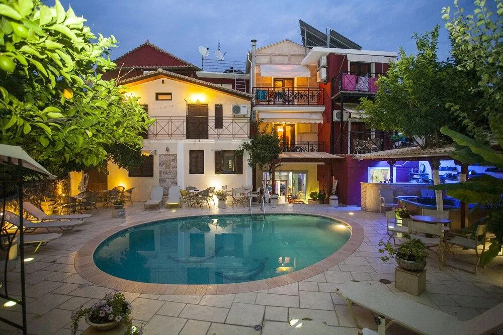 Paradise Hotel