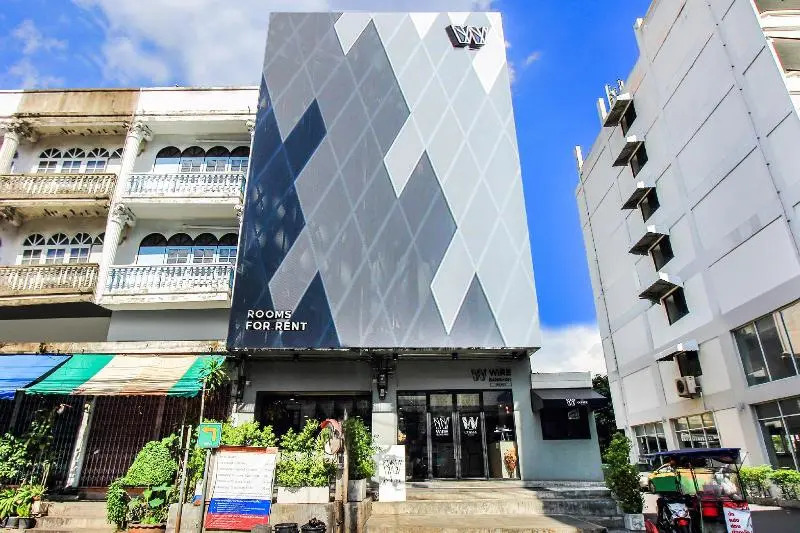 Wire Bangkok Hostel Onnut
