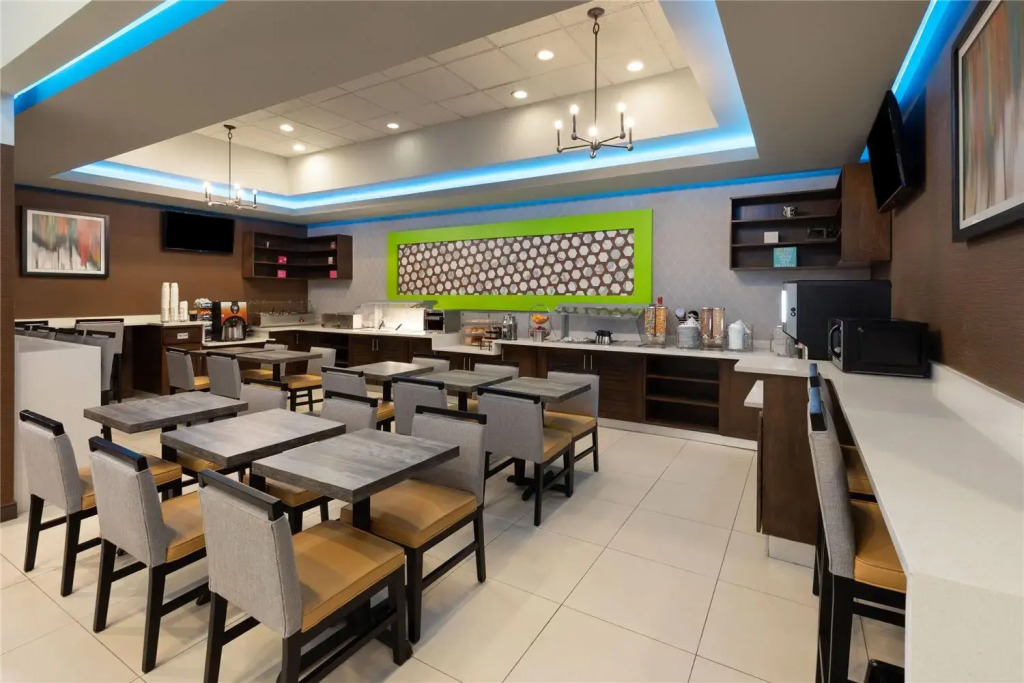 Ramada by Wyndham El Paso