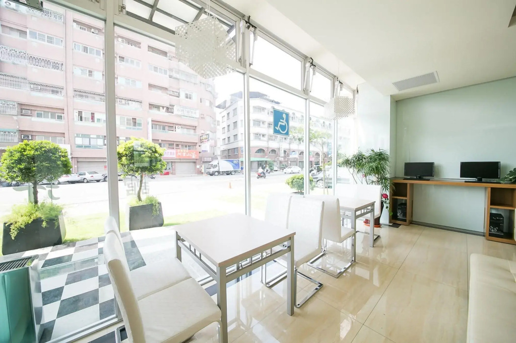 Sunseed International Villa Hotel