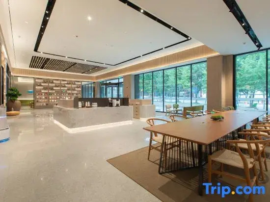 JI Hotel (Jingzhou Songzi Municipal Government Wanda Plaza)