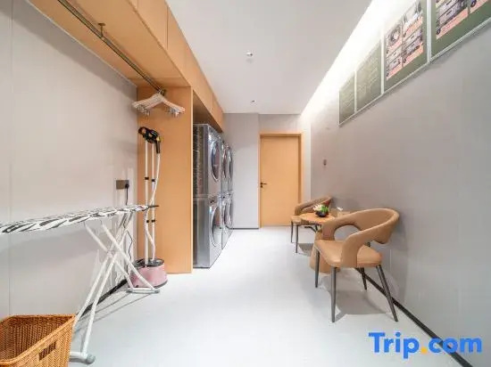 Huameishi Hotel (Tashkurgan Qishi Plaza Branch)
