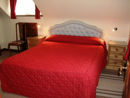 Hillview Lodge
