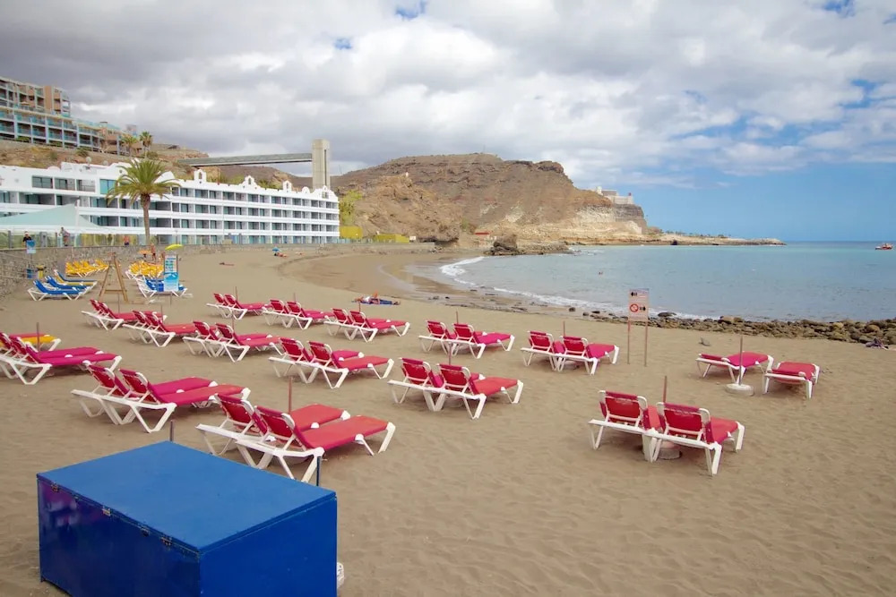 Lightbooking - Peach & Beach Playa del Cura