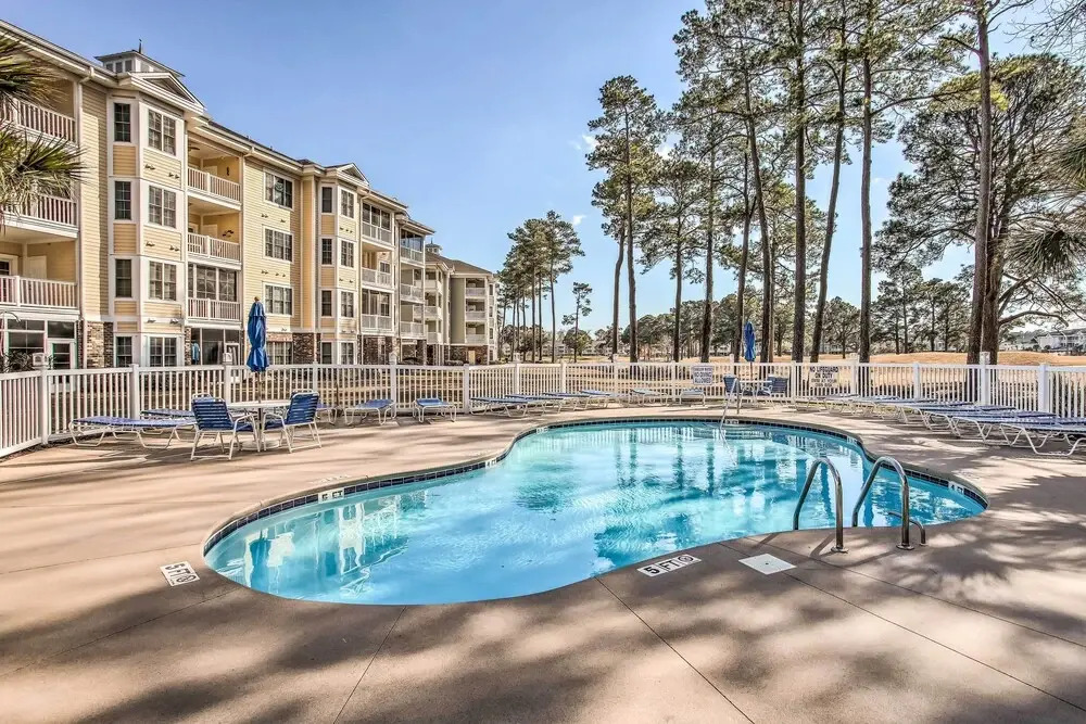 1st-floor Condo in Myrtle Beach ~ 2 Mi to Ocean!