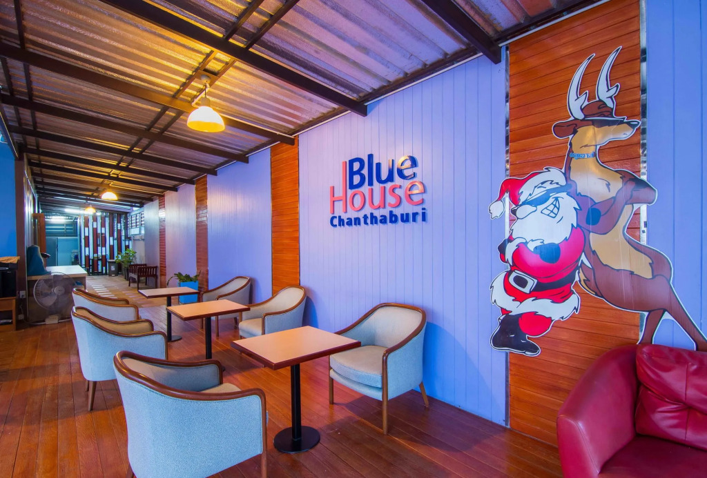 Bluehouse Boutique