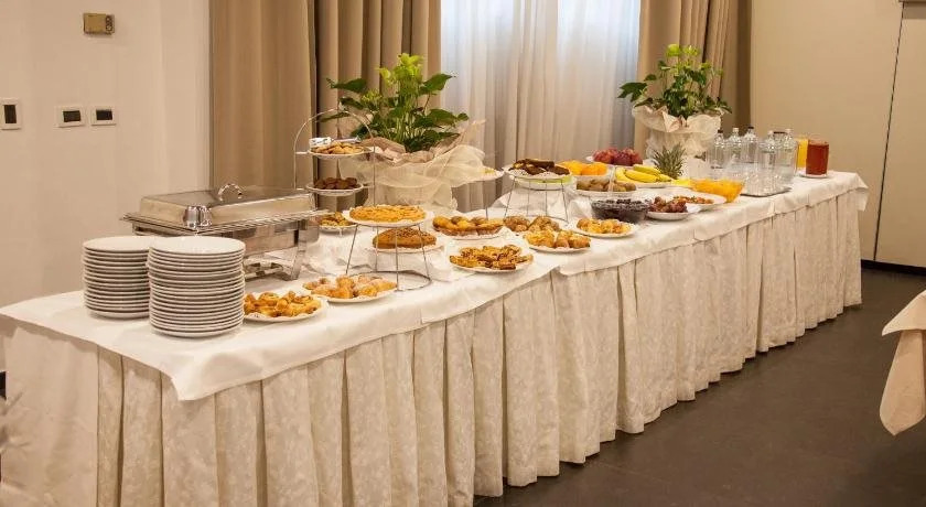 Hotel Orly