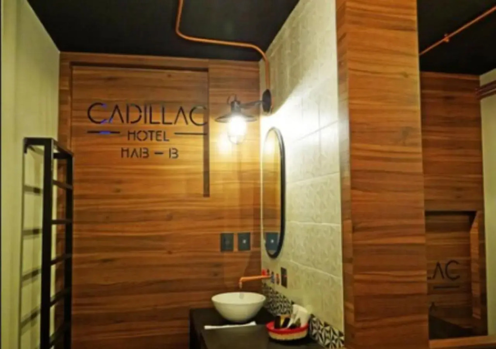 Cadillac Hotel Boutique