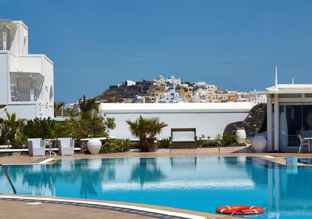 Smy Santorini Suites & Villas