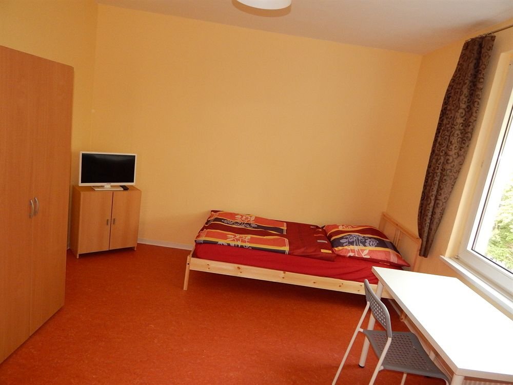 HOME at FRIENDS - City - Zu Hause bei Freunden