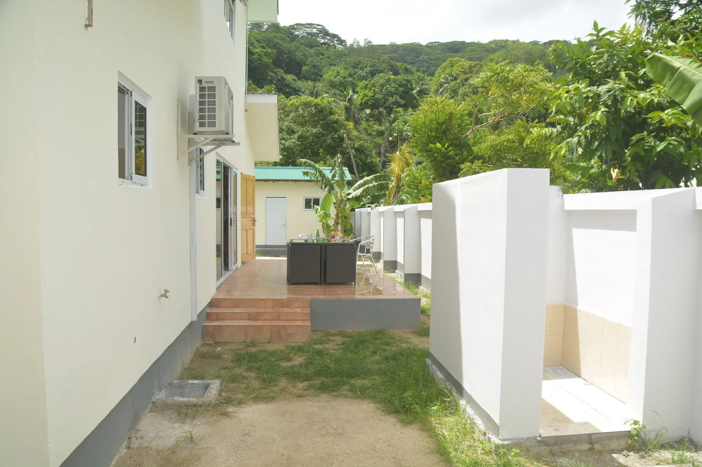 Julies Holiday Home