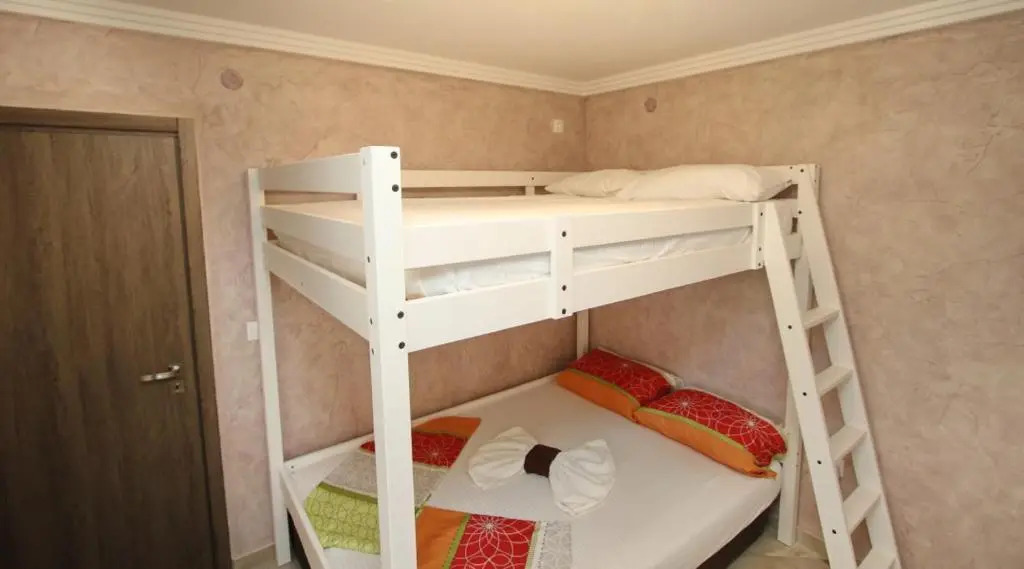 Villa Jasmine floor 2