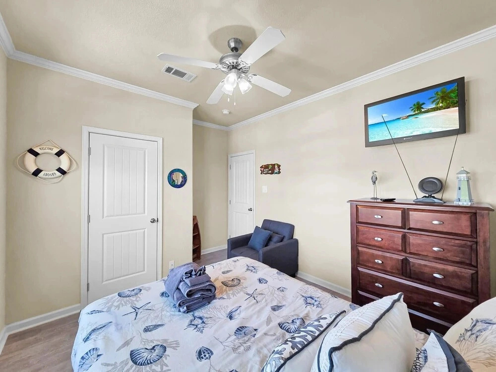 Its A Shellabration 3 Bedroom Home