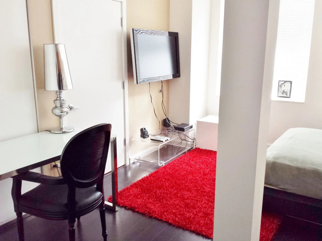 Pittsfield Apartments + Suites