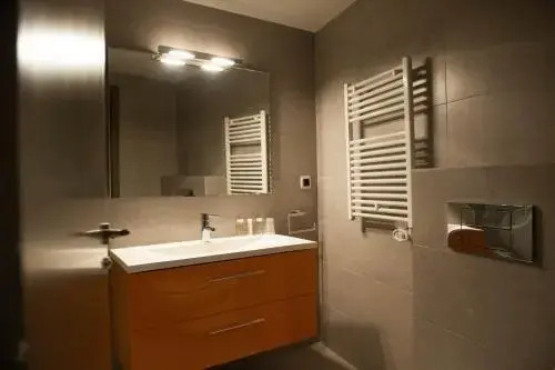WinTuWin Apartments