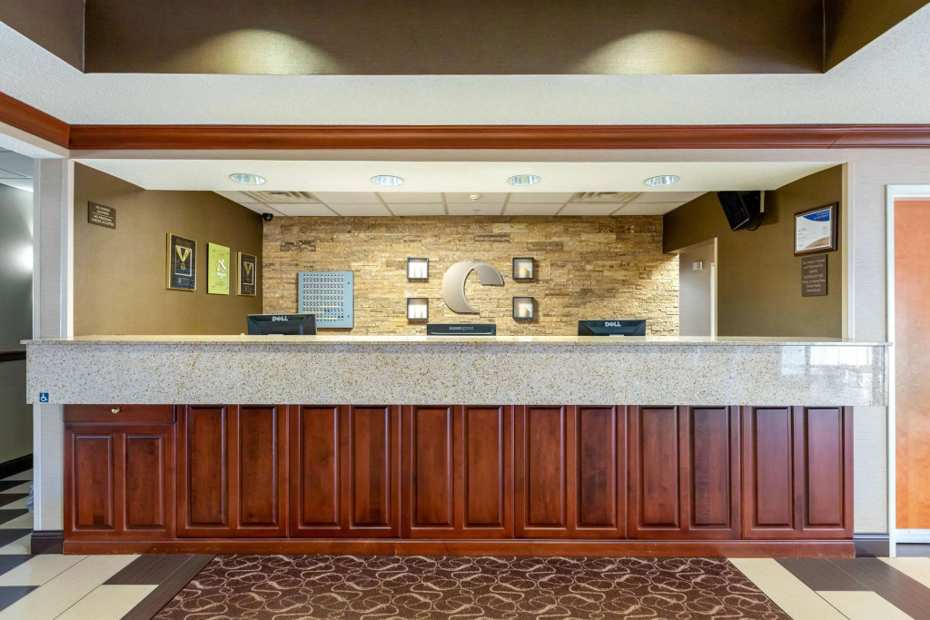 Comfort Suites Stevensville - St Joseph