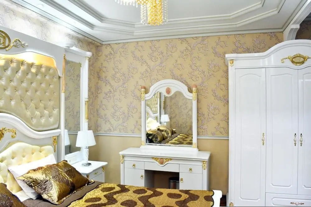Hotel Villa Old Rustaveli / Квартира Проспект Руставели центр