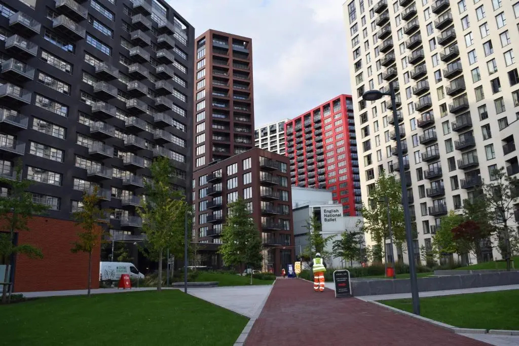 London City Island 3 Bedroom Luxury Apartments, Canary Wharf
