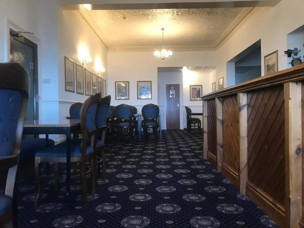 Canasta Hotel