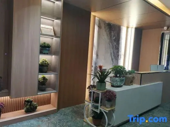 Hongcheng Hotel (Liupanshui Vocational Technical College)