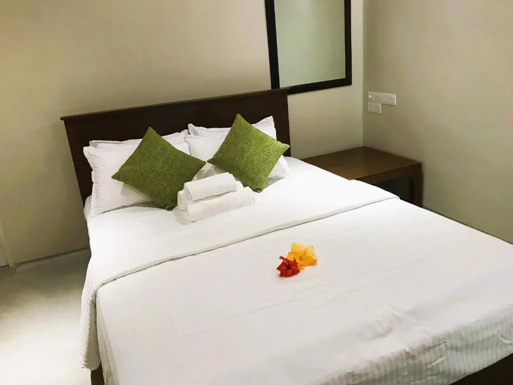 Ceylon Kingsmen Garden - Katunayake Airport Transit Hotels