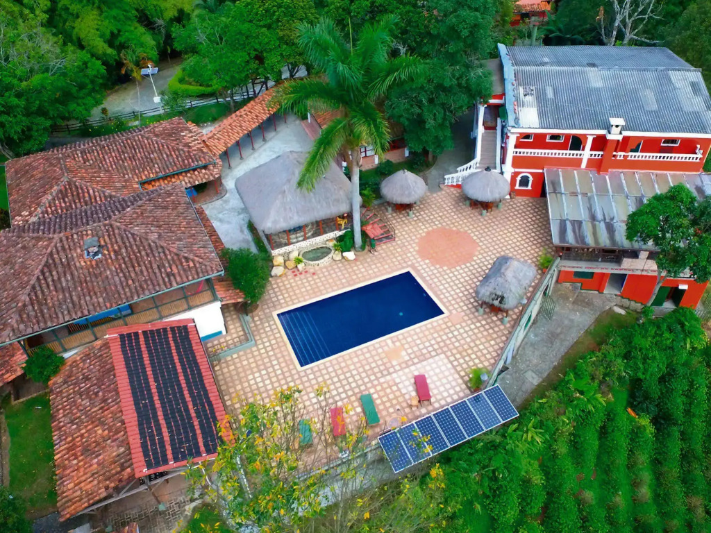 El Eden Country