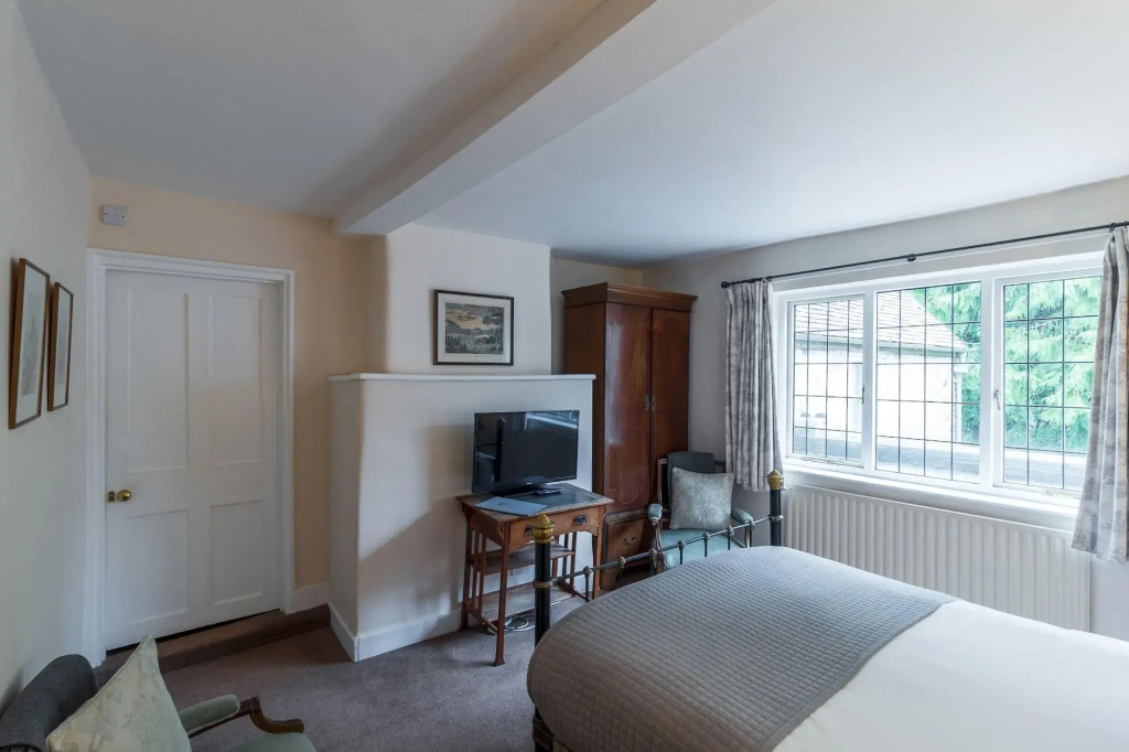 Spread Eagle Inn