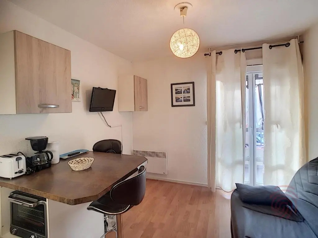 Appartement Lamalou-les-Bains, 1 pièce, 2 personnes - FR-1-451-110