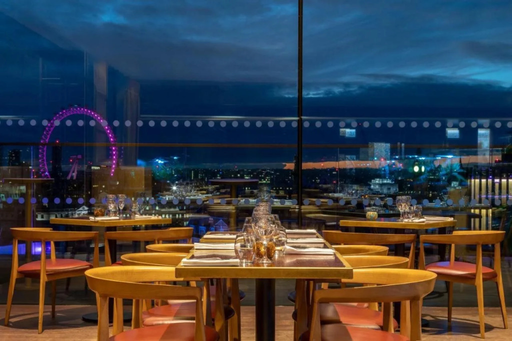 Hotel Indigo London - 1 Leicester Square by IHG