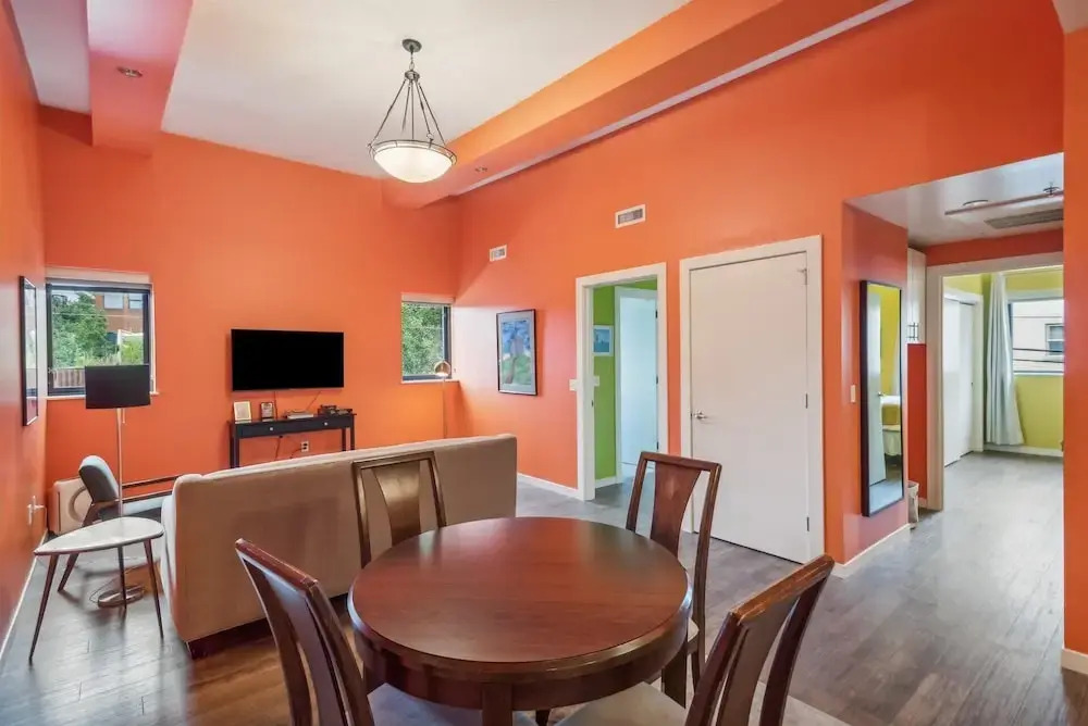 Violet Suites PDX