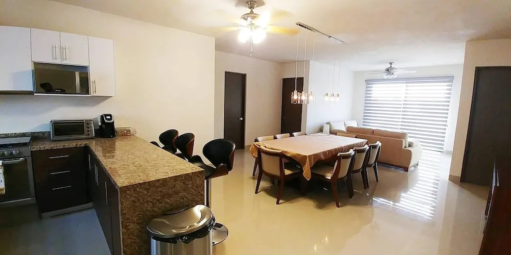 Condo with Hot Tub & Condo