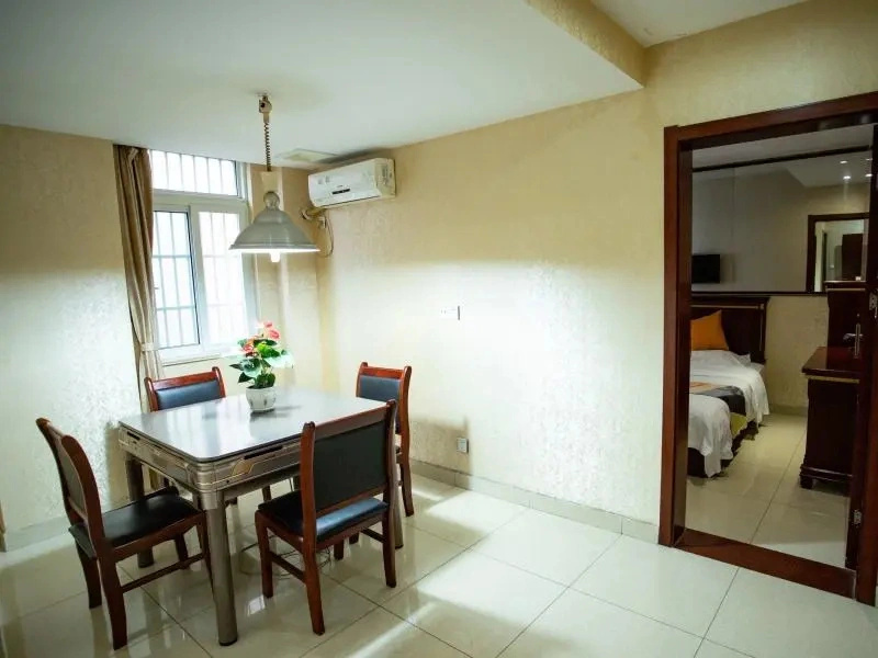 Shell Hefei Chaohu Railway Station Wanda Plaza Hotel