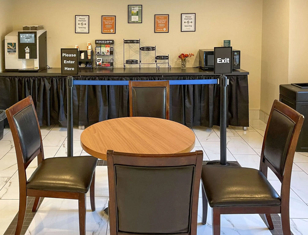 Quality Inn & Conference Centre Downtown Sudbury