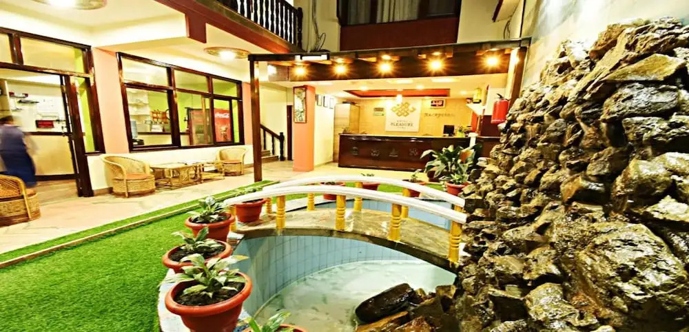 MeroStay 175 Hotel Sure