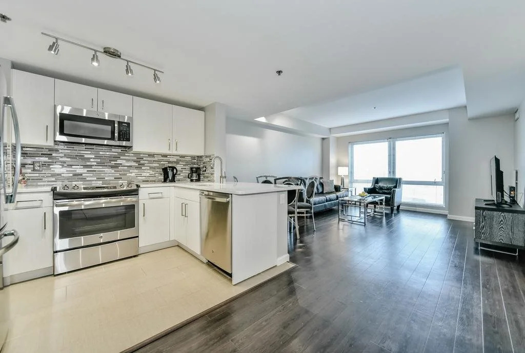 Boston Harbor View Luxury Suites