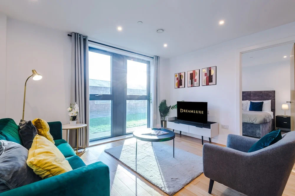 Sleek Apartment near the City Center