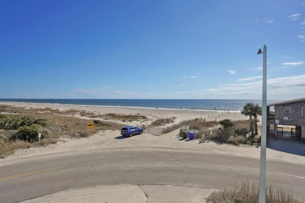 Rushin to the Beach