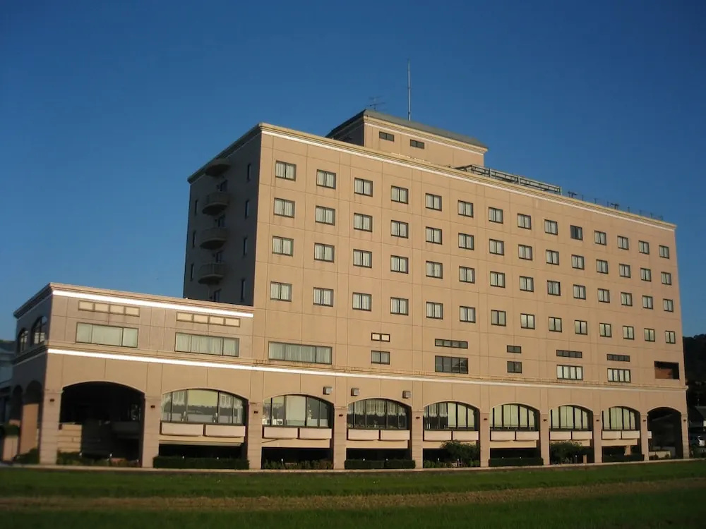 Southern City Hotel