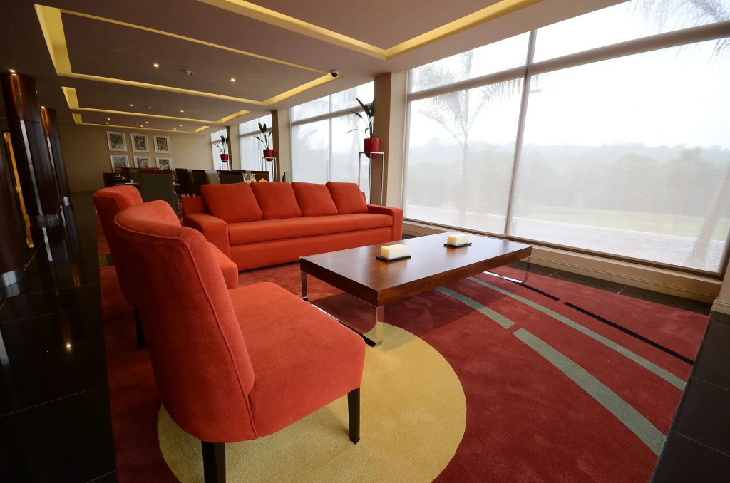 Grand Crucero Hotel