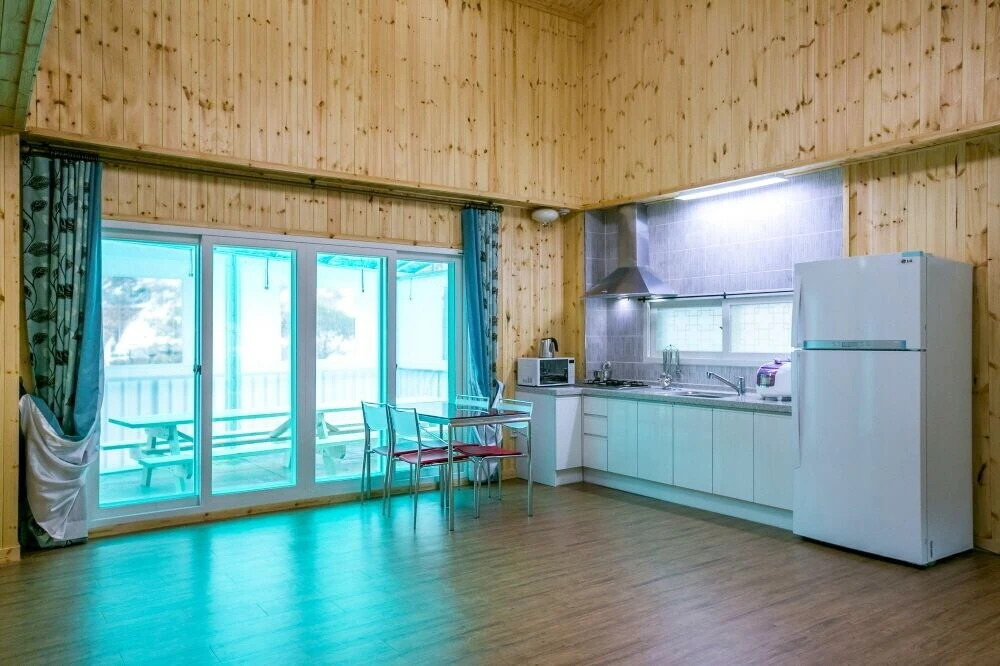 Mujigae Pension