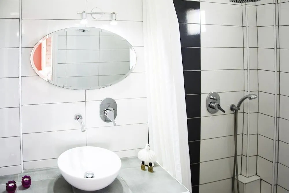 Stellas Guest House