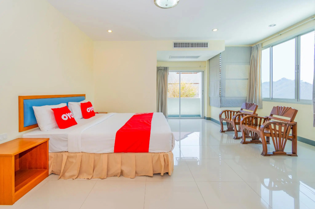 Baan Poemsuk huahin