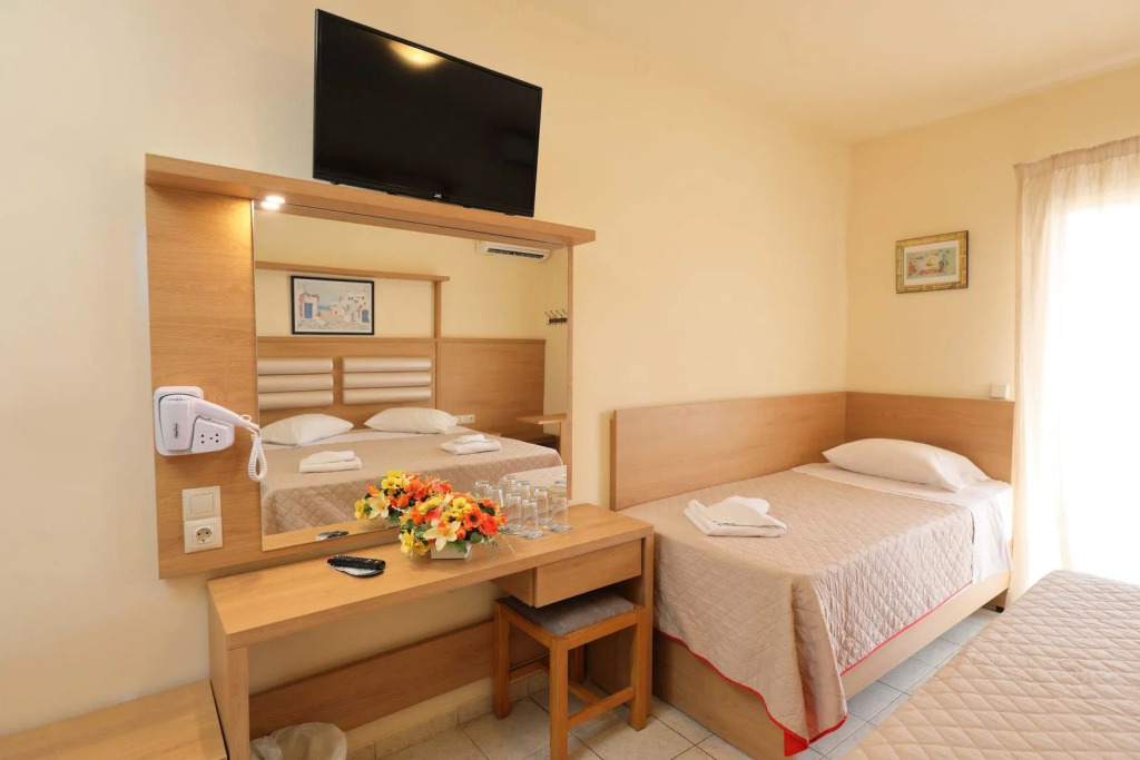 SunBay Hotel