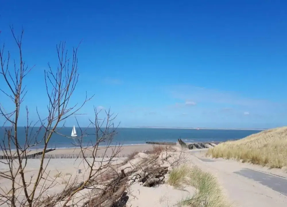 Semi-detached Holiday Home With Wifi, Near the Beach