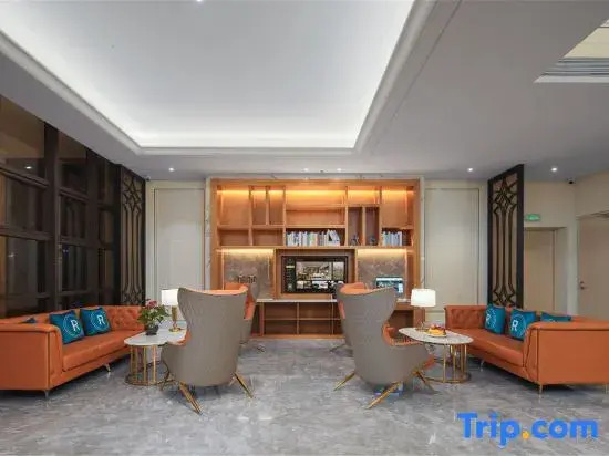 Vienna International Hotel (Jinou Lebao Chuanhua Logistics Port Branch)