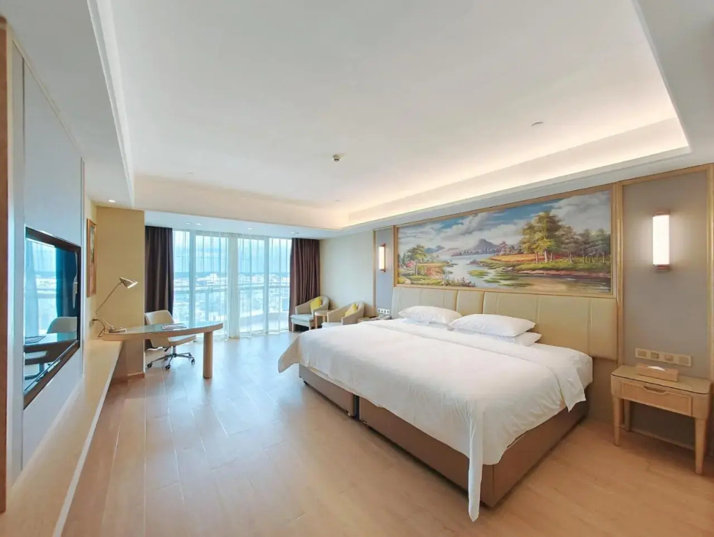 Yijia International Hotel