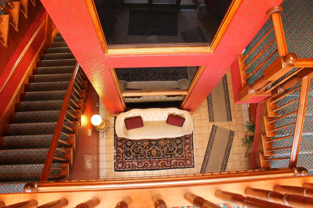 Kingsley Inn