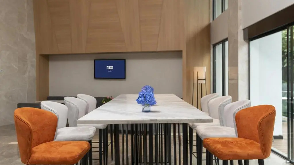 Holiday Inn Express E'mei Qiliping