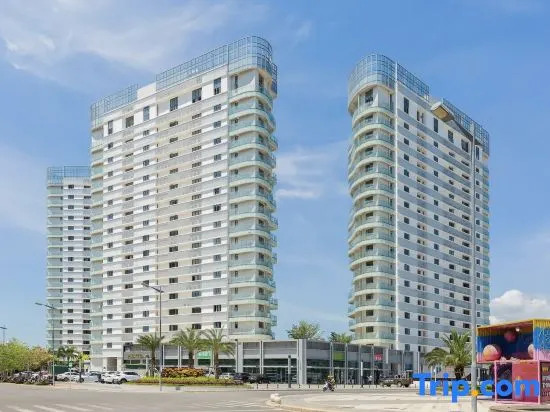 Haikou Qixi Homestay （Xinyi Island Bihai Silver Beach Branch）